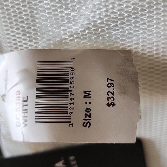 J.O.A. Los Angeles Women's Sheer Overlay White Mini Skirt with side Zipper. M - Picture 6 of 6